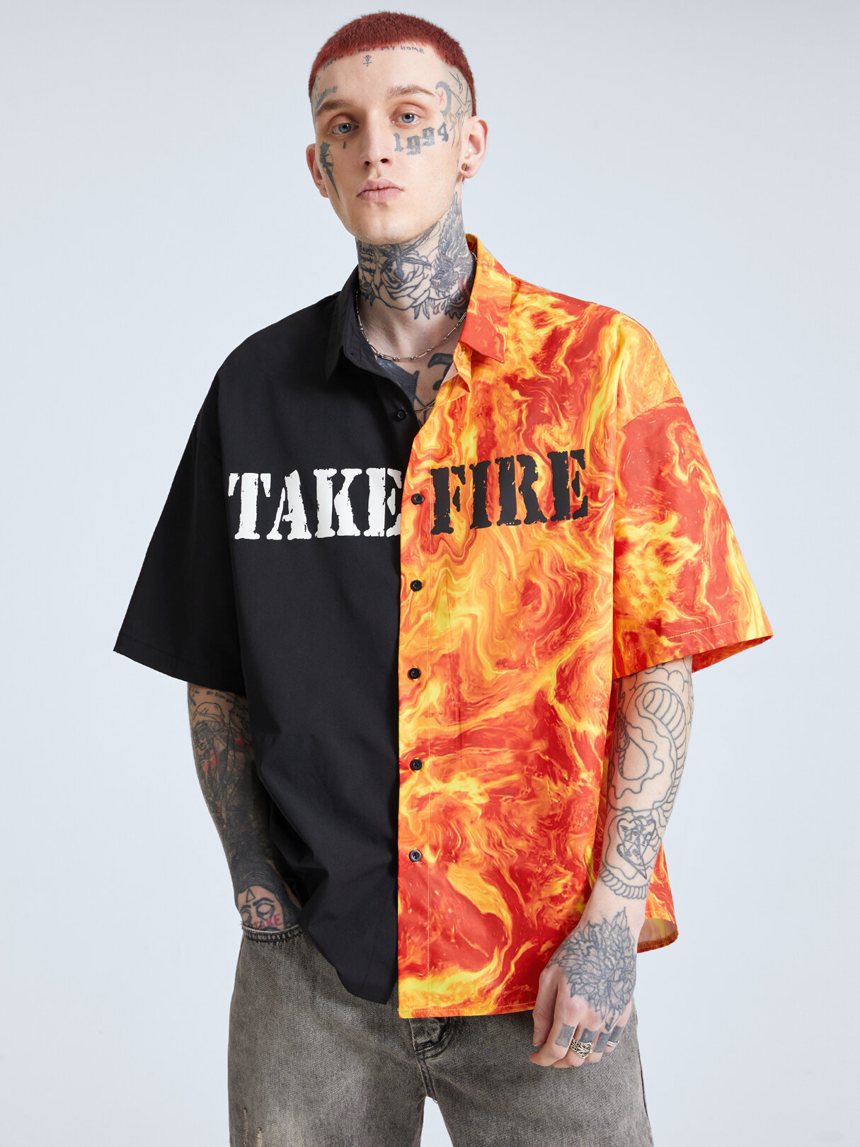 

Men Fire & Letter Spliced Two Tone All Matched Streetwear Shirt