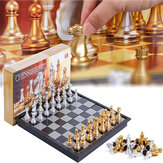 高品質チェスボードとともに32個の中世チェスセット、ゴールドシルバーチェスピース、磁気ボードゲームチェスフィギュアセット