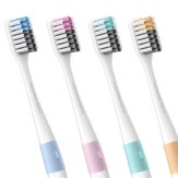 Dr. Bei 4Pcs Soft Manual del mango del cepillo de dientes Cepillo de dientes ecológico con viaje Caja