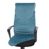 Housses de chaise extensibles pour protéger les meubles, parfaites pour les événements comme les mariages, les cérémonies ou les banquets dans les hôtels.