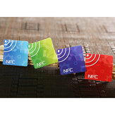(4 قطعة / الوحدة) NFC ذكي ملصقات التسمية Ntag216 13.56 ميجا هرتز Rfid بطاقة التسمية للجميع NFC أندرويد هاتف