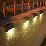 4 LED-Solarbetriebene Zaunwandlampen für den Garten, Treppen, Outdoor-Terrasse