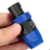 Connettore maschio per cavo audio altoparlante a 4 poli NL4FC, colore blu.