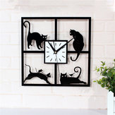 Четыре рисунка кошек на акриловых настенных часах черного цвета. Кварцевый механизм. Для спальни и гостиной.