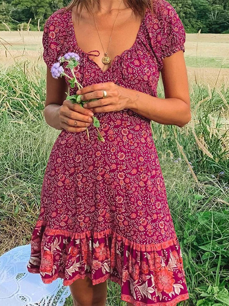 Casual mini-jurk met V-hals en bloemengesplitste korte mouwen voor dames