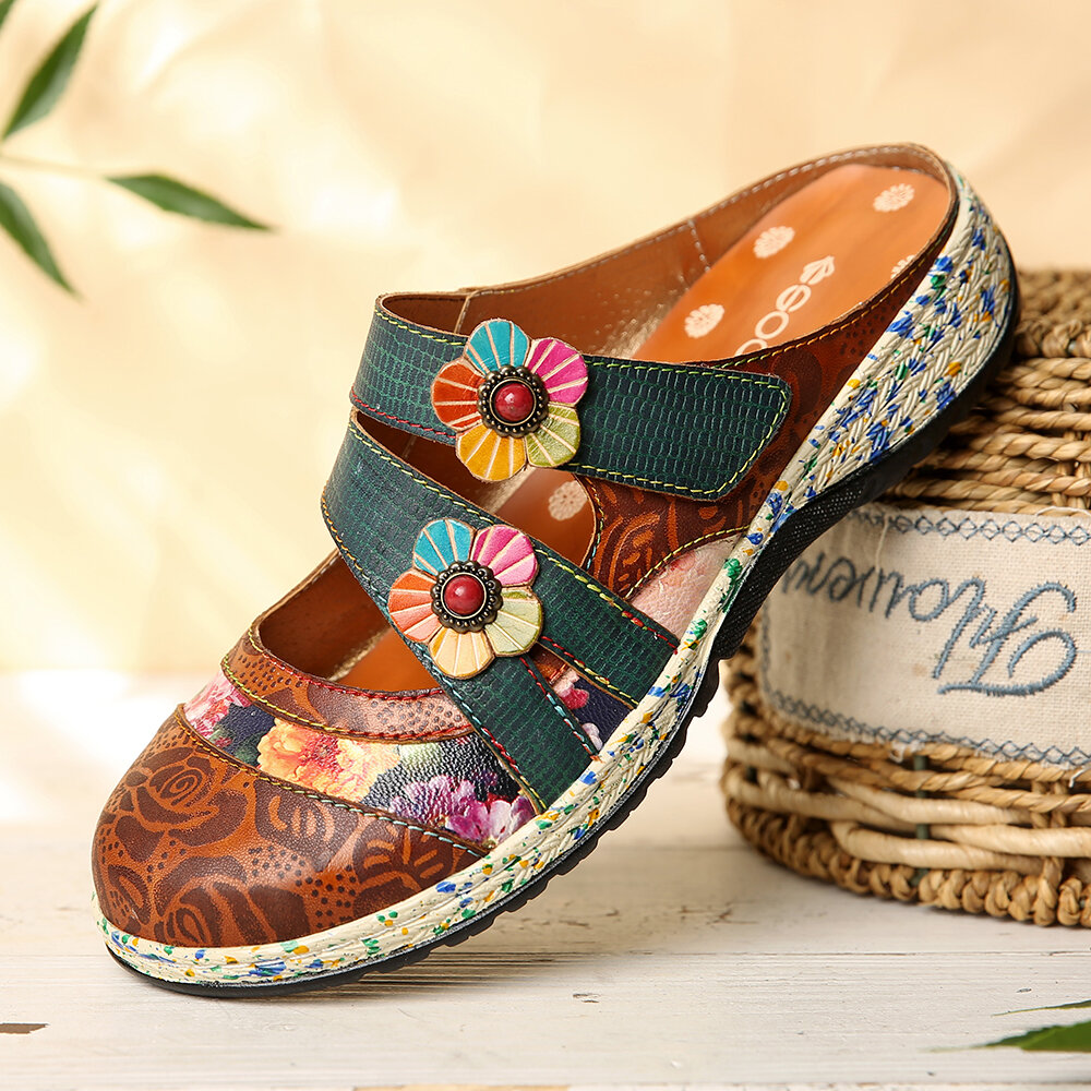 

SOCOFY Vintage Handmade Leather Floral Hook Loop Strap Slip on Mules Clogs Flat Shoes