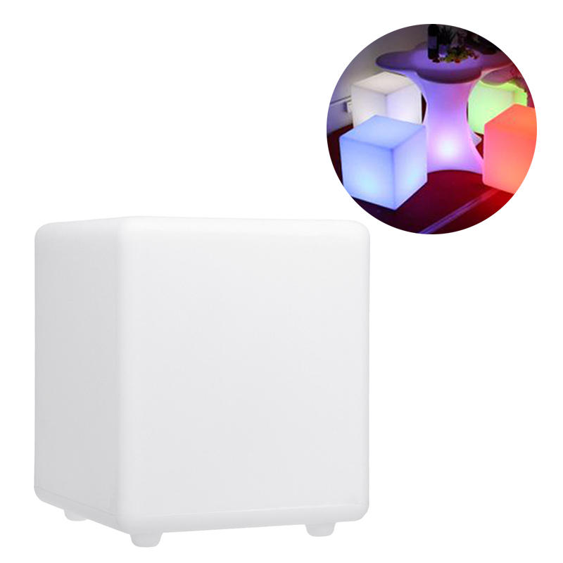 20cm 16 Color Impermeable LED Cube Luz al aire libre cámping Cuadrado Lámpara Colorful Luces