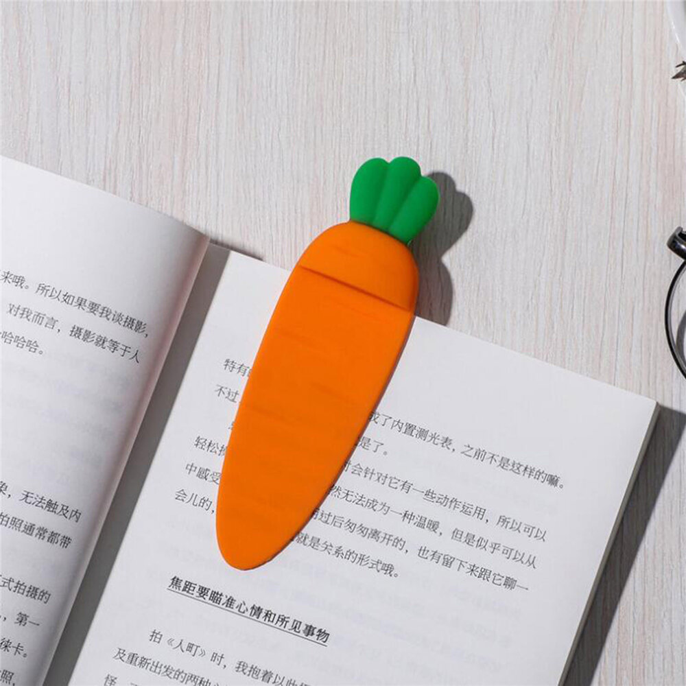 3D Stereo Carrot Shape Bookmark Fun Reading Book Folder Notes Letter for Students Stationery Gifts School Office Supplie