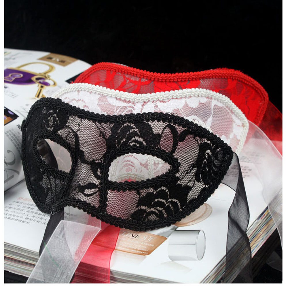 

Women Lace Eye Mask Halloween Party Costumes Exotic Masquerade Fancy Dress Masks