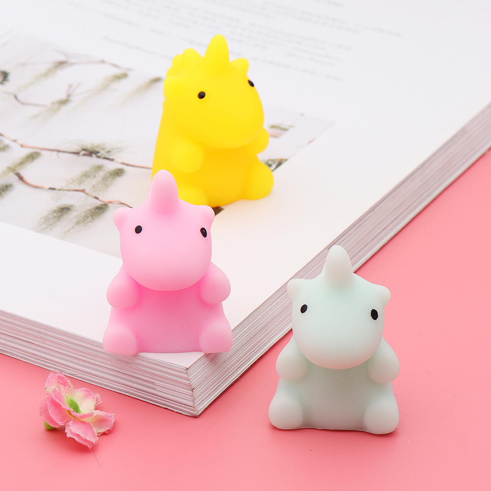 

Mochi Squishy Little Monster Squeeze Cute Healing Toy Kawaii Collection Подарочный декор для снятия стресса