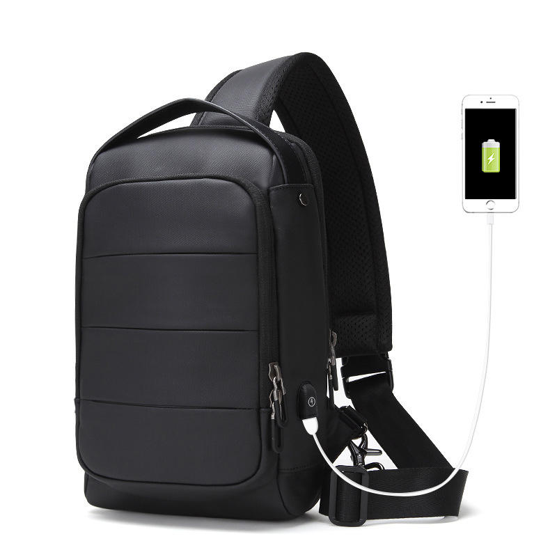 IPRee® Men Anti-Theft USB Crossbody Bolsa Impermeable Chest Bolsa Leisure Shoulder Laptop Bolsa
