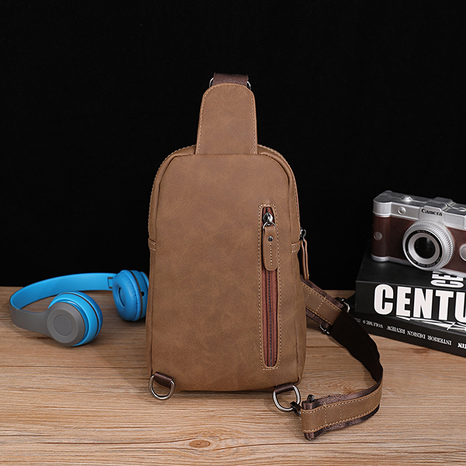 Menico Men PU Leather Vintage Waterproof Outdoor Chest Bag Large Capacity Casual Shoulder Bag Zipper