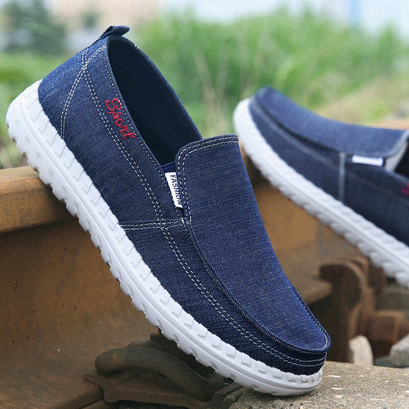 

Men Old Peking Light Weight Breathable Soft Slip On Casual Walking Canvas Shoes