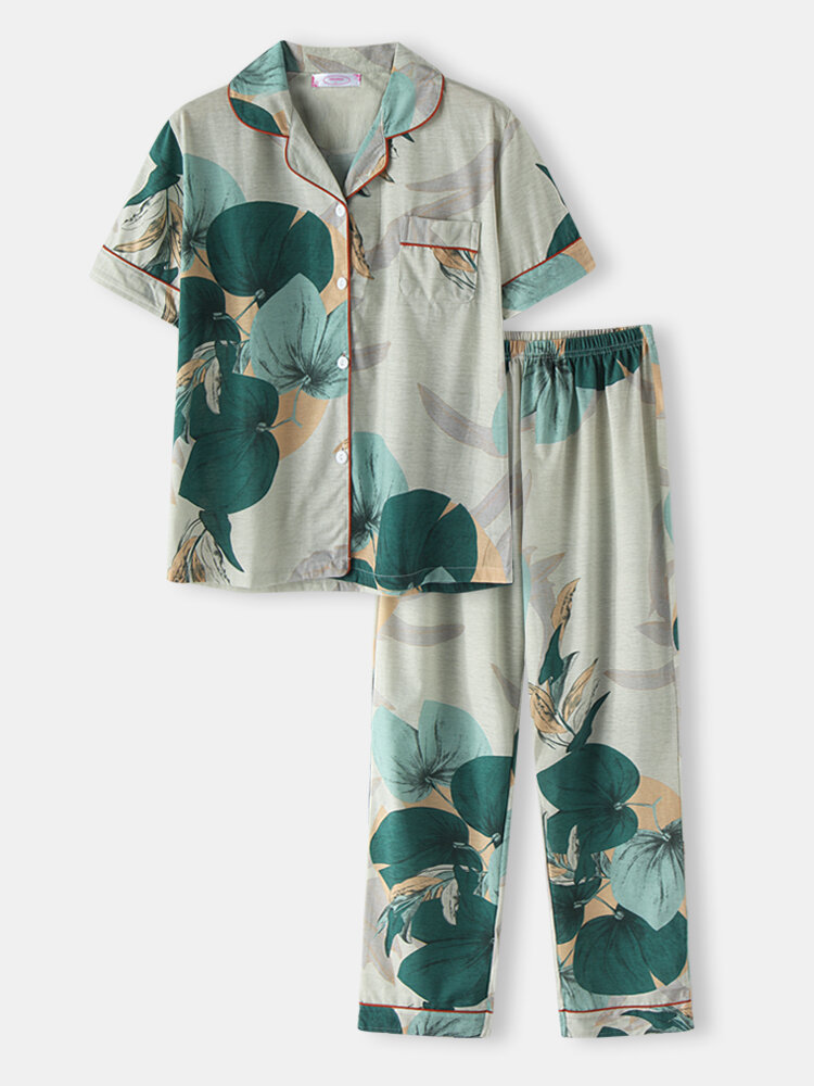 

Plus Size Women Tropical Leaves Print Revere Collar Short Sleeve Elastic Waist Home PaJama Set
