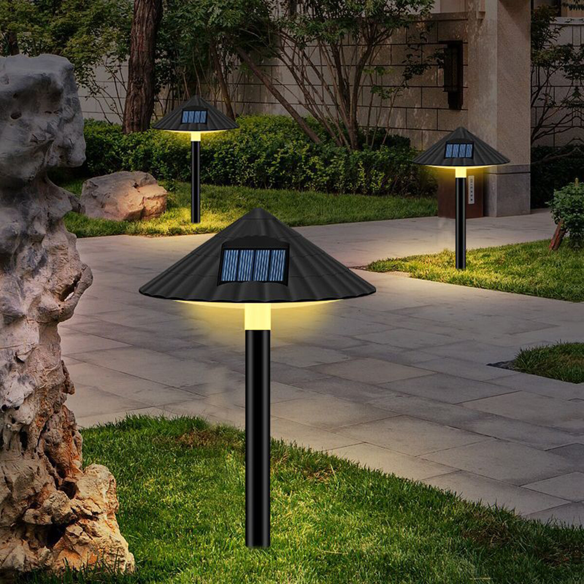

Mushroom Shape Solar Garden Stake Light Lawn Lamp Pathway Energy-saving Waterproof Light