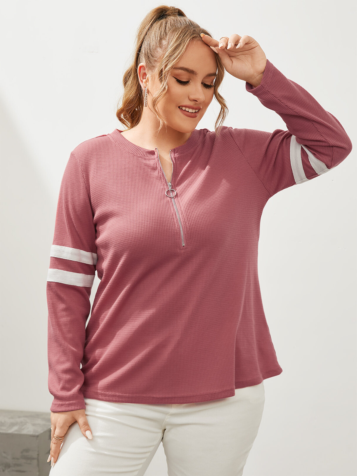 

YOINS Plus Size V-neck Striped Zip Front Long Sleeves Knitwear