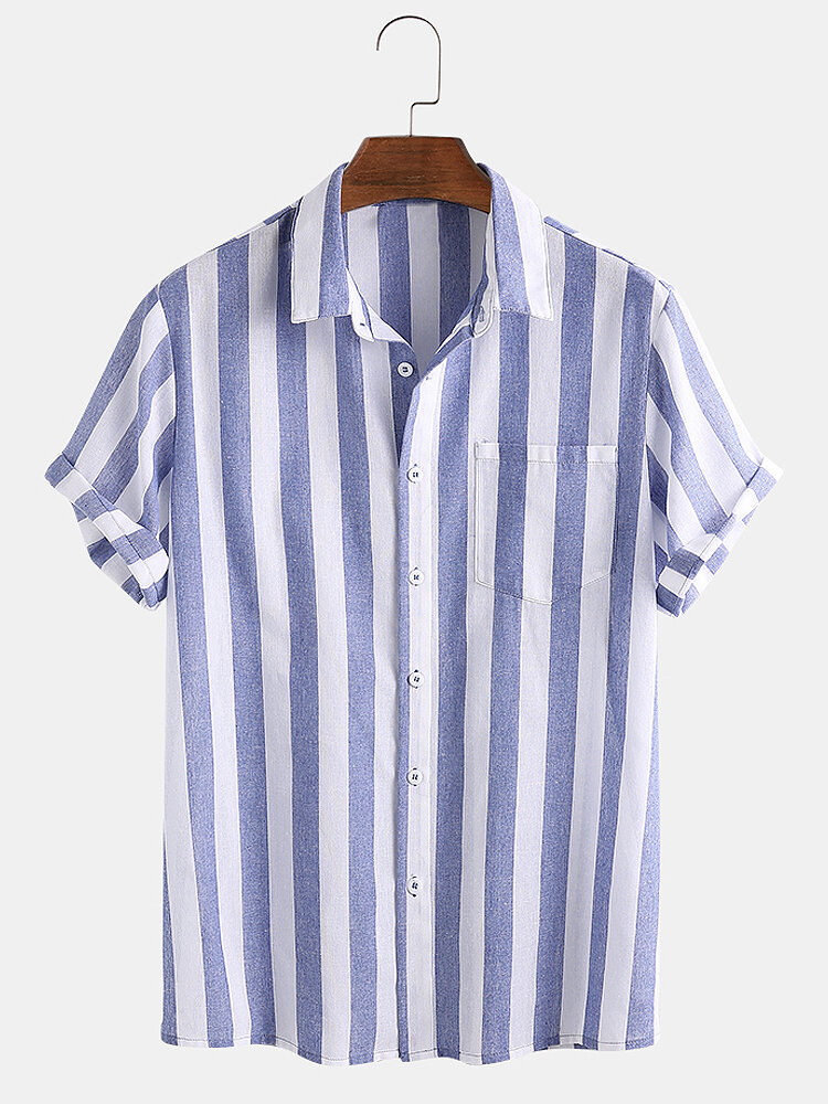 Image of Mens Cotton Vertical Stripe Patch Pocket Atmungsaktive Kurzarm-Freizeithemden
