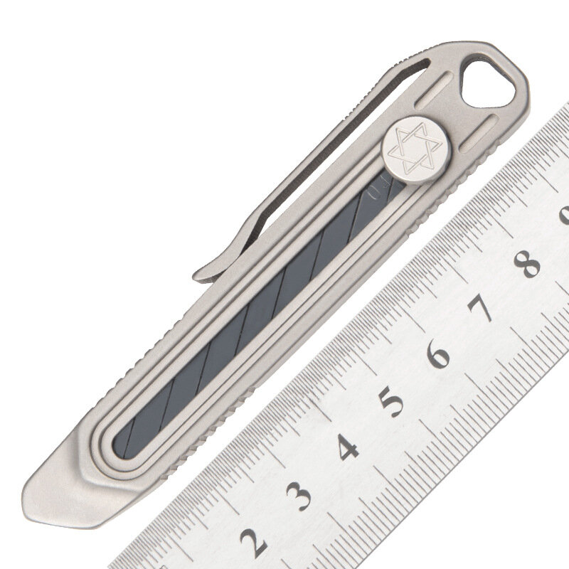 XANES® Couteau EDC télescopique en alliage de titane de 152 mm avec lames en acier au carbone tranchantes et portable pour le camping