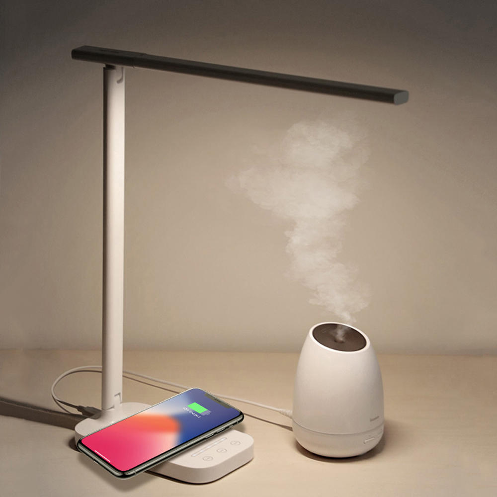 lamp with wireless charging