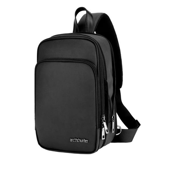 ARCTICHUNTER XB00111 9L Men Shoulder Bag USB Headphone Port Waterproof Chest Bag Anti-theft Crossbody Bag