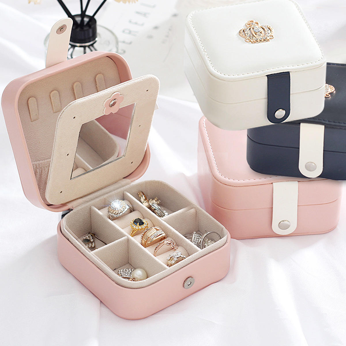 Portable Travel Jewelry Box Organizer Leather Jewellery Ornaments Case Storage