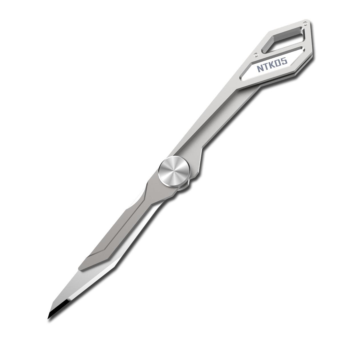 سكين قابلة للطي NITECORE NTKO5 من سبيكة التيتانيوم TC4 فائقة الخفة ، بشفرة قابلة للطي بطول 97 مم ووزن 4.7 جرام ، ومشبك لسلسلة المفاتيح.